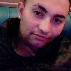 Meet your Posher, Jose